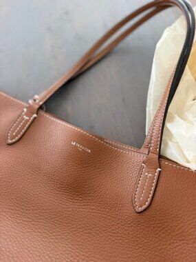 Le Tanneur Louise Large Mahagony Brown Grained Leather Tote with zip pouch